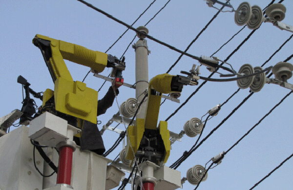 主从式智能带电作业机器人